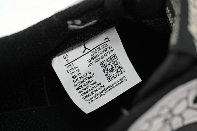 【AA1AQ】黑灰爆裂 乔丹1代低帮 CZ0858-001 Travis Scott x Air Jordan 1 Low Black Gray Burst