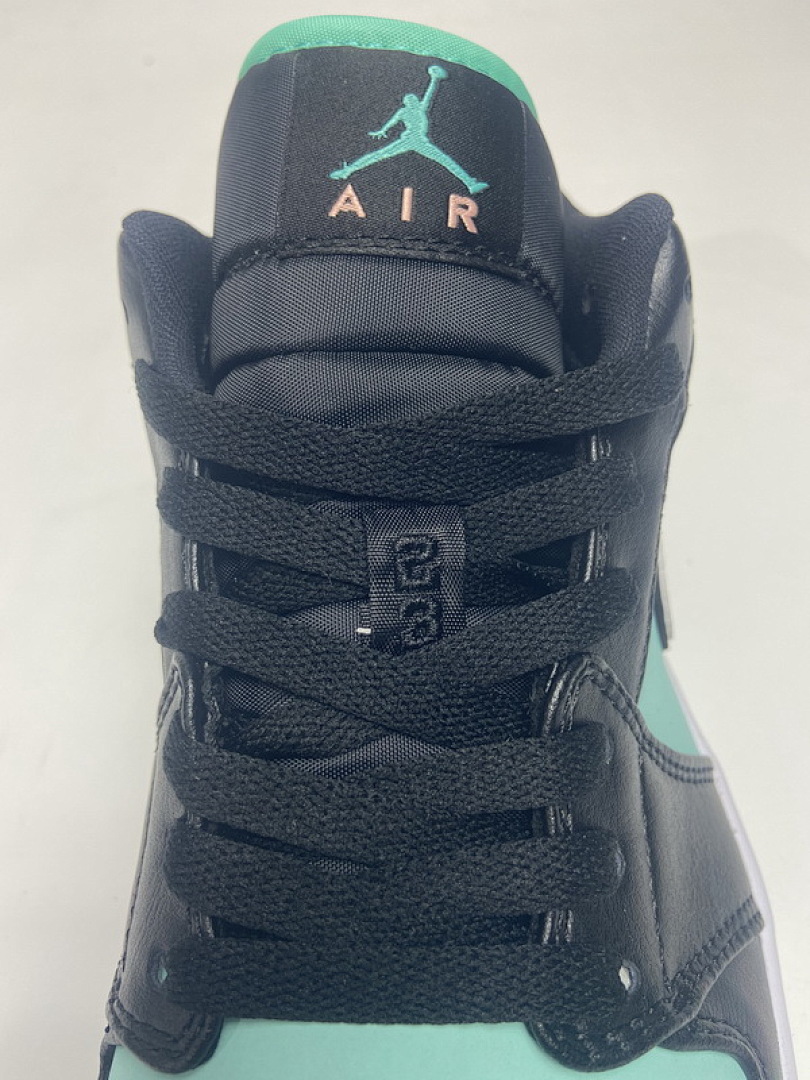 【AA1AQ】黑蒂芙尼 乔丹1代低帮 CK3022-301 Air Jordan 1 Low SE Tropical Twist
