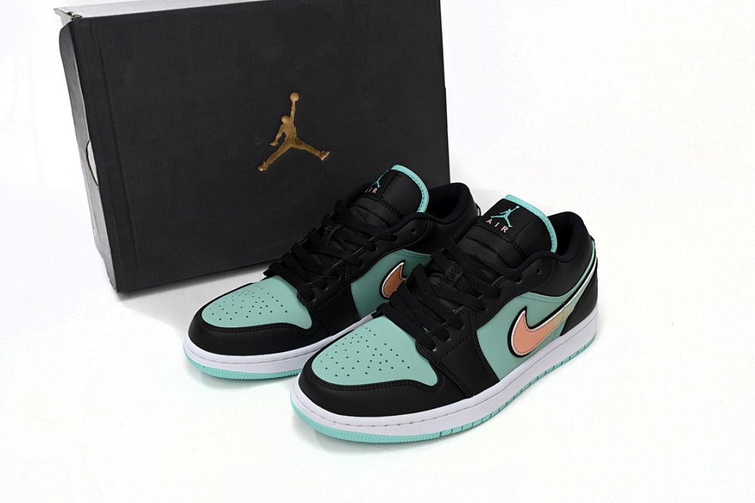 【AA1AQ】黑蒂芙尼 乔丹1代低帮 CK3022-301 Air Jordan 1 Low SE Tropical Twist