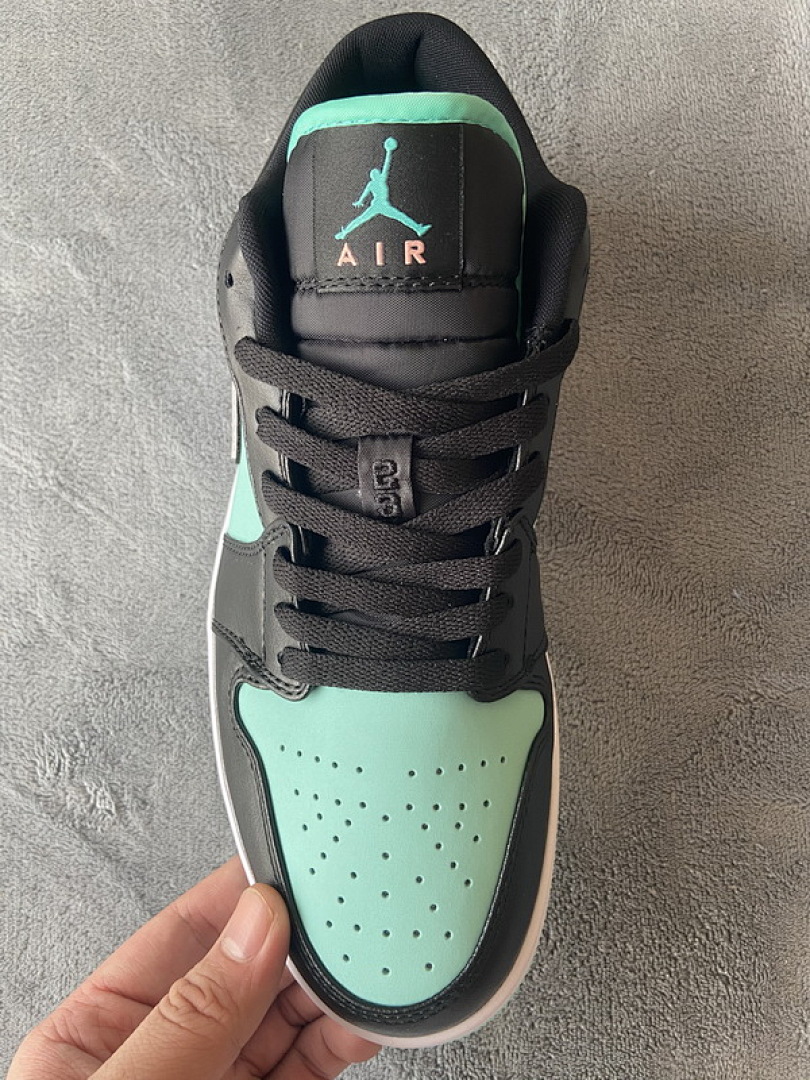 【AA1AQ】黑蒂芙尼 乔丹1代低帮 CK3022-301 Air Jordan 1 Low SE Tropical Twist