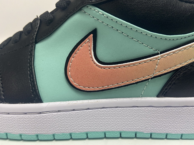 【AA1AQ】黑蒂芙尼 乔丹1代低帮 CK3022-301 Air Jordan 1 Low SE Tropical Twist