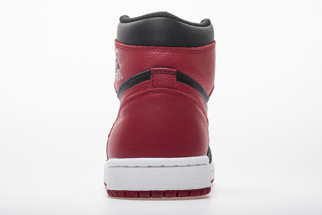 yupoo_332628_ccd51ff8.jpg 【BA7XH】禁穿 东莞版乔丹1代 Air Jordan 1 High 'Banned' 555088-001