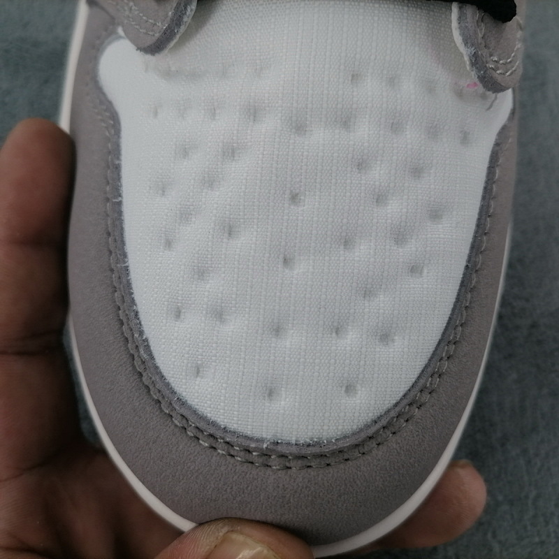 【BA7XH】灰白黑勾 东莞版乔丹1代复古篮球鞋 DB2889-100 Air Jordan 1 White Lime