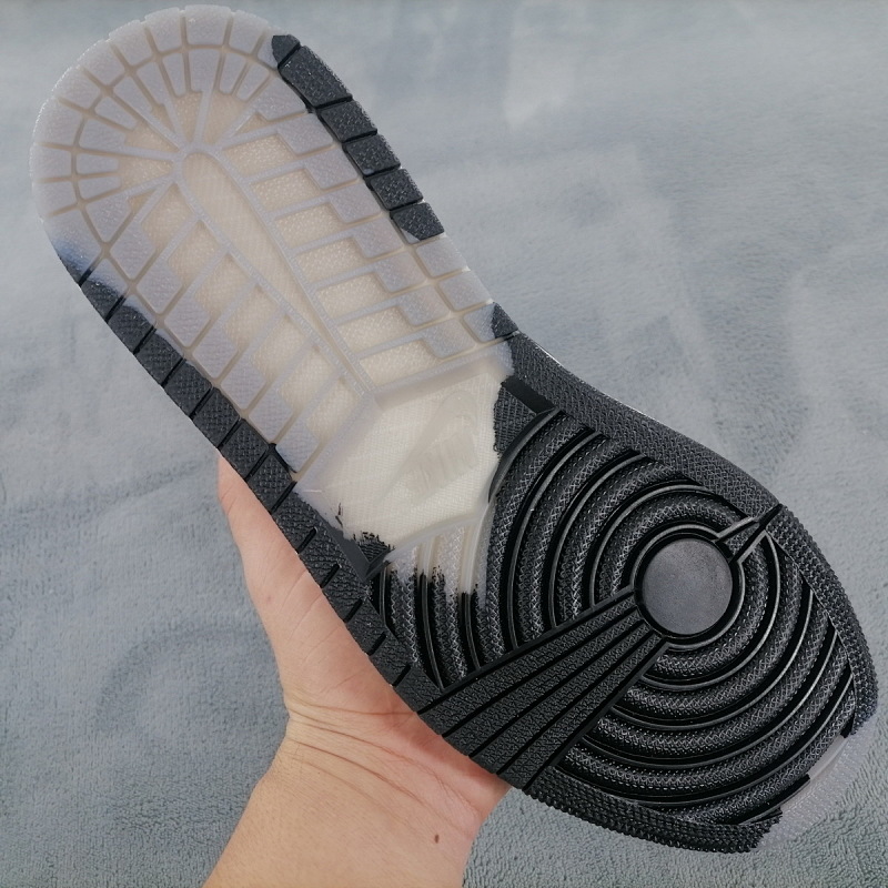 【BA7XH】灰白黑勾 东莞版乔丹1代复古篮球鞋 DB2889-100 Air Jordan 1 White Lime