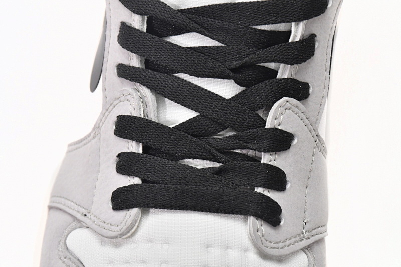 【BA7XH】灰白黑勾 东莞版乔丹1代复古篮球鞋 DB2889-100 Air Jordan 1 White Lime