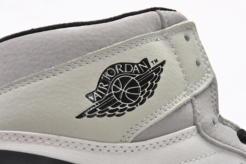 【BA7XH】灰白黑勾 东莞版乔丹1代复古篮球鞋 DB2889-100 Air Jordan 1 White Lime