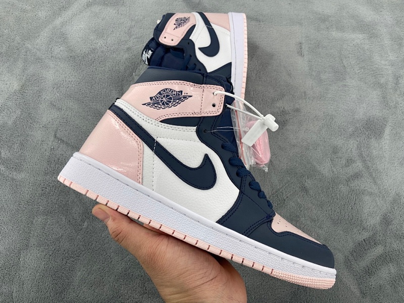 【BA7XH】黑粉漆皮 本地版乔丹1代篮球鞋 DD9335-641 Air Jordan 1 High OG Atmosphere
