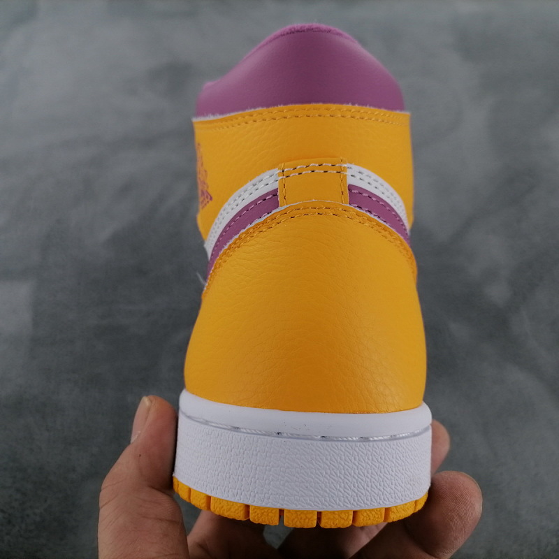 【BA7XH】白紫金 东莞版乔丹1代篮球鞋555088-706 Air Jordan 1 High OG “Brotherhood”