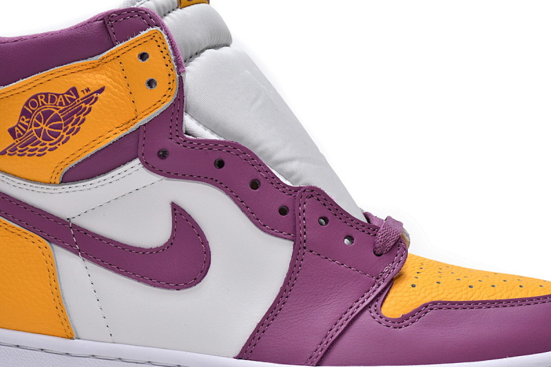 【BA7XH】白紫金 东莞版乔丹1代篮球鞋555088-706 Air Jordan 1 High OG “Brotherhood”