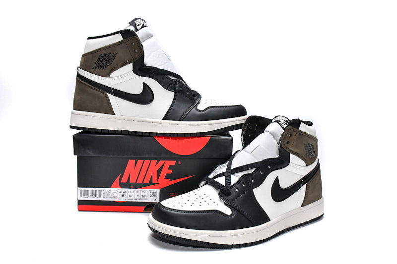 【BA7XH】摩卡倒钩 乔丹1代篮球鞋 555088-105 Air Jordan 1 Retro High OG Dark Mocha