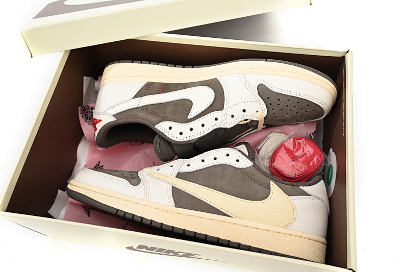 【CA1K6】低帮白棕 纯原乔丹1代低帮 DM7866-162 Travis Scott x Air Jordan 1 Low White Brown Barb