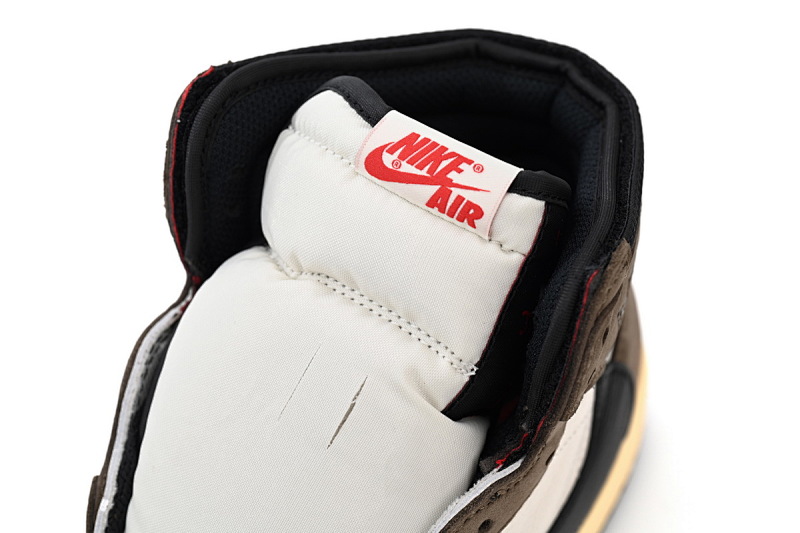 【CA1K6】倒勾 纯原版乔丹1代 篮球运动鞋 CD4487-100 Travis Scott x Air Jordan 1 High OG TS SP