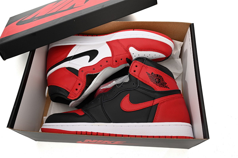 【CA1K6】小丑 纯原版乔丹1代 篮球运动鞋 861428-061 Air Jordan 1 “Homage to Home”