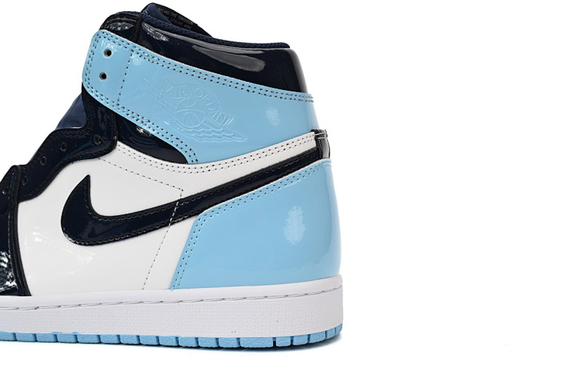 【CA1K6】北卡兰 纯原版乔丹1代 篮球运动鞋 Air Jordan 1 Retro High OG “UNC Patent” CD0461-401