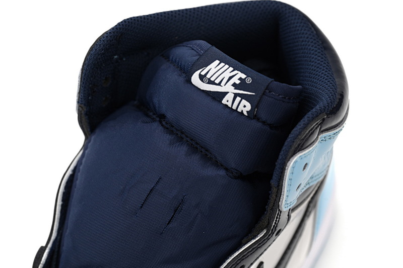 【CA1K6】北卡兰 纯原版乔丹1代 篮球运动鞋 Air Jordan 1 Retro High OG “UNC Patent” CD0461-401