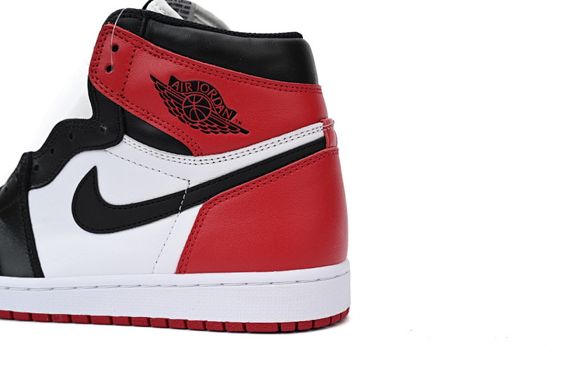 yupoo_334616_2da20660.jpg 【CA1K6】黑脚趾 纯原版乔丹1代 Air Jordan 1 High OG “Black Toe”555088-125
