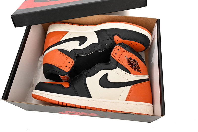 【CA1K6】黑扣碎 纯原版乔丹1代 篮球运动鞋 Air Jordan 1 Retro High OG “Shattered Backboard” 555088-005