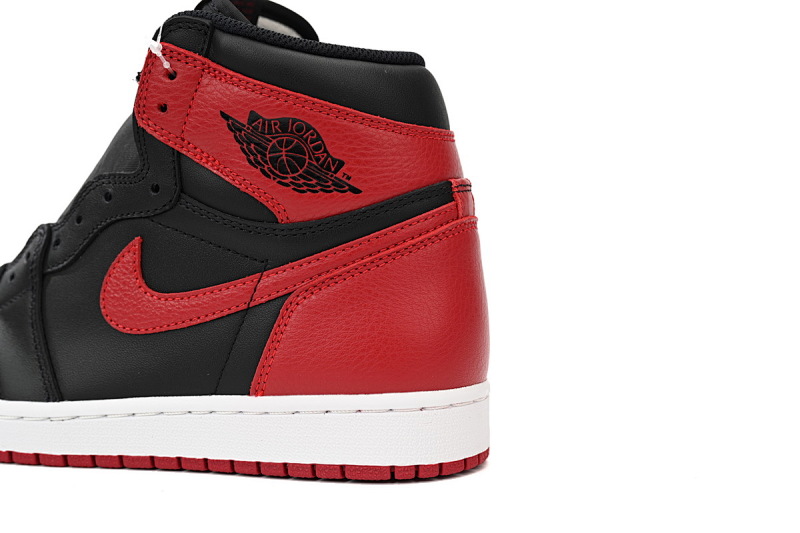 【CA1K6】禁穿 纯原版乔丹1代 篮球运动鞋 Air Jordan 1 High “Banned” 555088-001