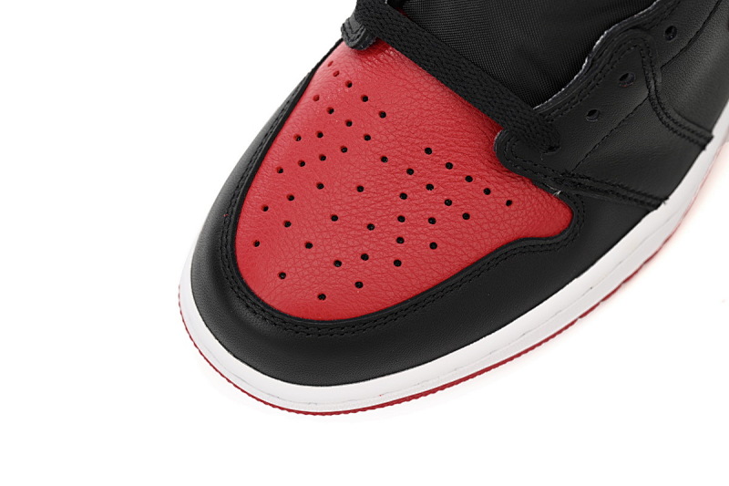 【CA1K6】禁穿 纯原版乔丹1代 篮球运动鞋 Air Jordan 1 High “Banned” 555088-001