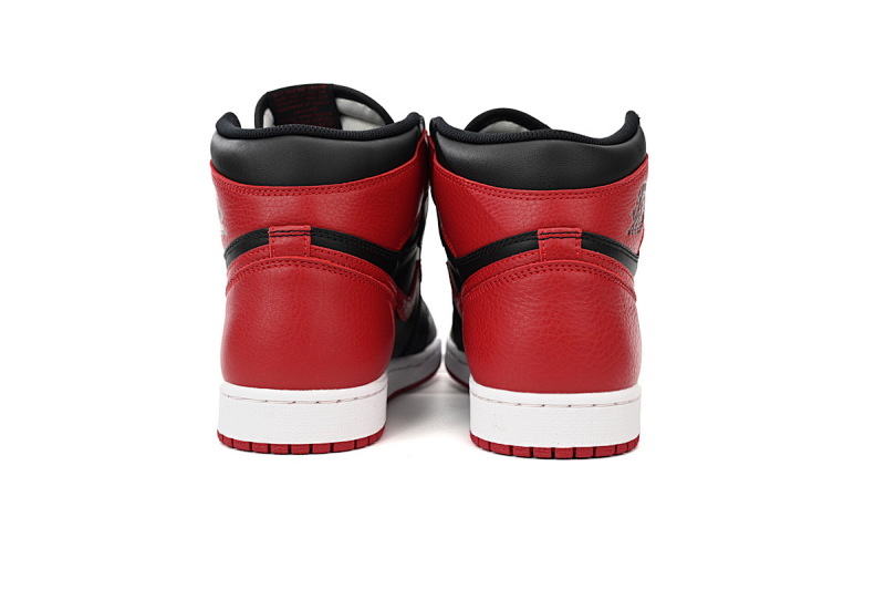 【CA1K6】禁穿 纯原版乔丹1代 篮球运动鞋 Air Jordan 1 High “Banned” 555088-001