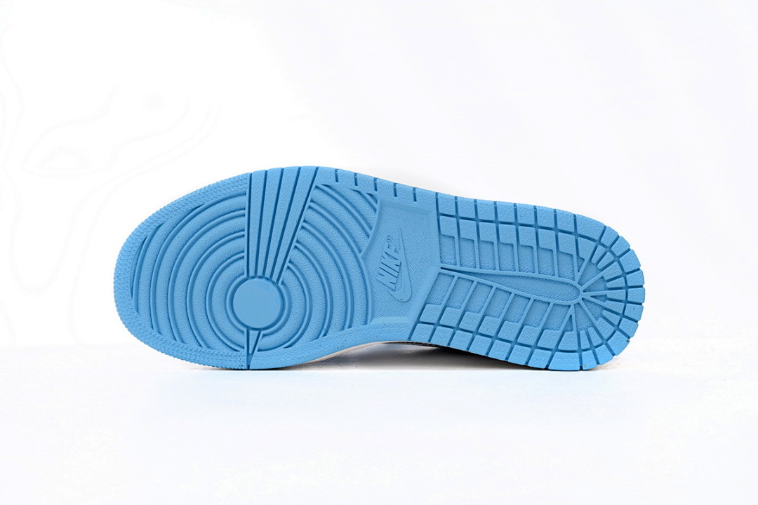 yupoo_335110_4f8641c8.jpg 【DA7XP】北卡蓝OW Off White联名 XP版本乔丹一代 AQ0818-148 Off White x Air Jordan 1 “UNC”