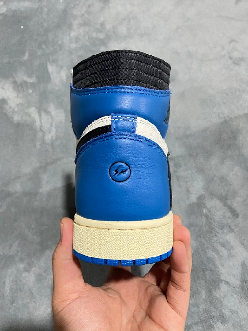 【CA3XP】闪电高帮 XP版乔丹1代篮球鞋 DH3227-105 Fragment x Travis Scott x Air Jordan 1 High OG Military