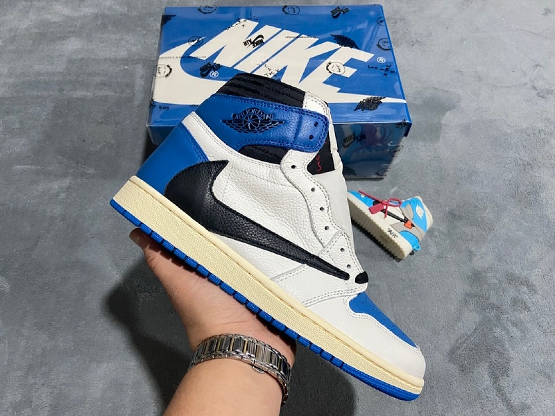 【CA3XP】闪电高帮 XP版乔丹1代篮球鞋 DH3227-105 Fragment x Travis Scott x Air Jordan 1 High OG Military
