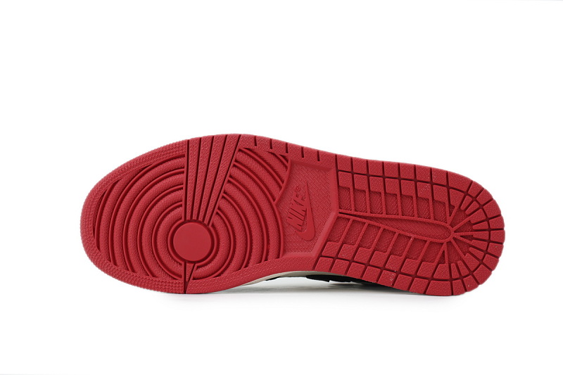 yupoo_335773_117abb41.jpg 【CA3XP】黑红脚趾 XP版乔丹1代Air Jordan 1 High OG “Bred Toe”555088-610