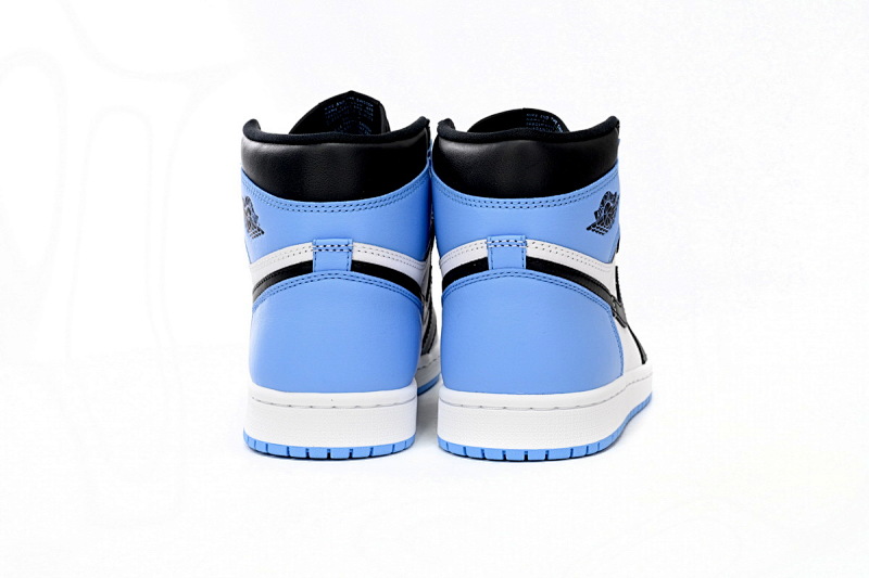 【CA3XP】北卡黑脚趾 XP版乔丹1代篮球鞋 DZ5485-400 Air Jordan 1 High OG “UNC Toe”