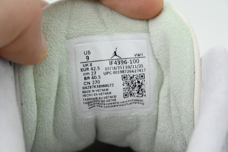 yupoo_336218_b6dd5b85.jpg 【DA0RN】樱花限定 RN版乔丹3代 IF4396-100 Air Jordan 3 Retro 'Spring is In The Air'