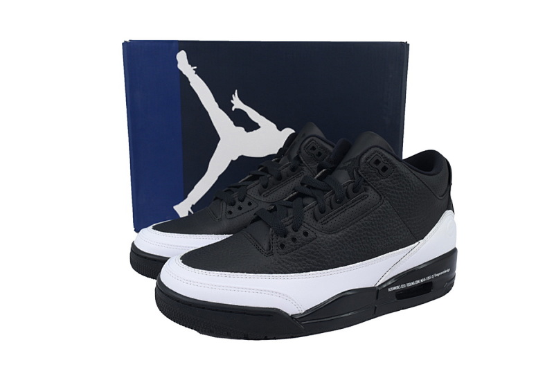 【DA0RN】AJ3黑藤原浩 RN版乔丹3代 DA3595-001 Fragment Design x Air Jordan 3  Black And White