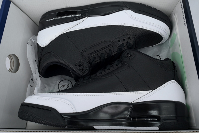 【DA0RN】AJ3黑藤原浩 RN版乔丹3代 DA3595-001 Fragment Design x Air Jordan 3  Black And White
