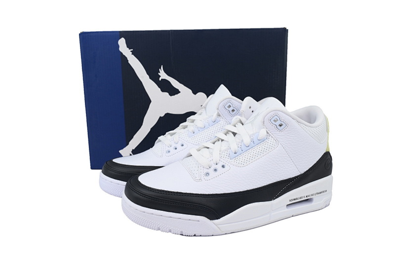yupoo_336594_6cce4652.jpg 【DA0RN】AJ3白藤原浩 RN版乔丹3代 DA3595-100 Fragment Design x Air Jordan 3 Black White