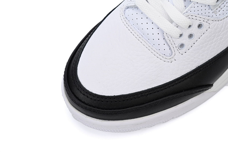 【DA0OG】乔3白 OG版乔丹3代篮球鞋 DA3595-100 Fragment Design x Air Jordan 3 Black White