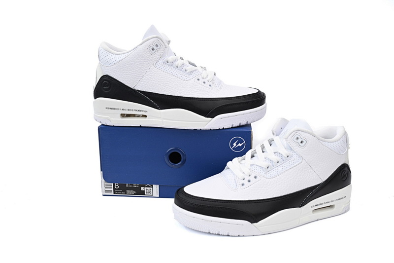 【DA0OG】乔3白 OG版乔丹3代篮球鞋 DA3595-100 Fragment Design x Air Jordan 3 Black White