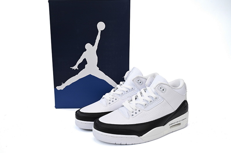 【DA0OG】乔3白 OG版乔丹3代篮球鞋 DA3595-100 Fragment Design x Air Jordan 3 Black White