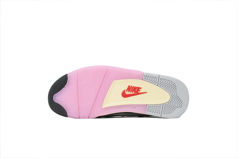 yupoo_338626_f031a34b.jpg 【CA2XH】白黑粉 头层皮乔丹4代篮球鞋 JA1135-100 Air Jordan 4 Retro 'Comic'