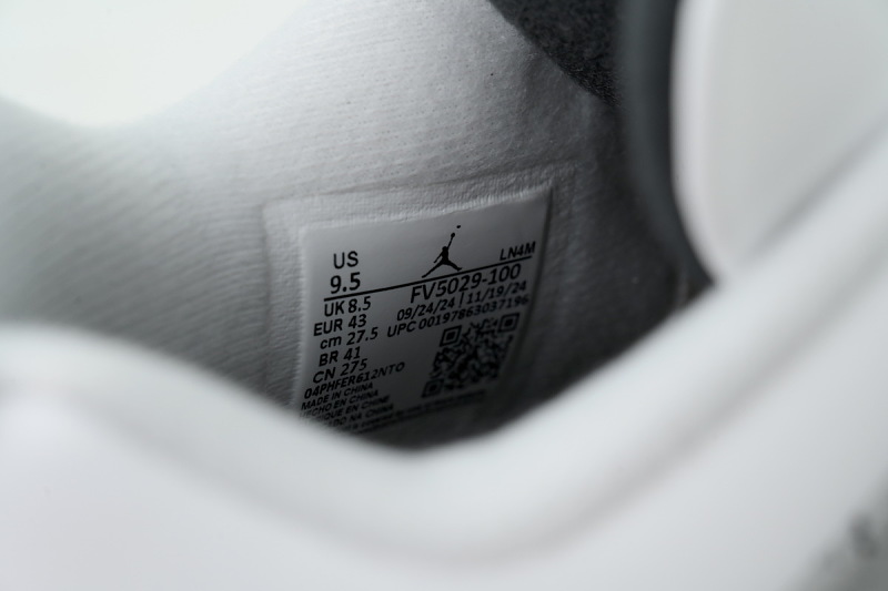 yupoo_338756_d4b5927f.jpg 【DA0Y3】灰水泥 Y3版本乔丹4代篮球鞋 FV5029-100 Air Jordan 4 Retro OG 'White Cement'