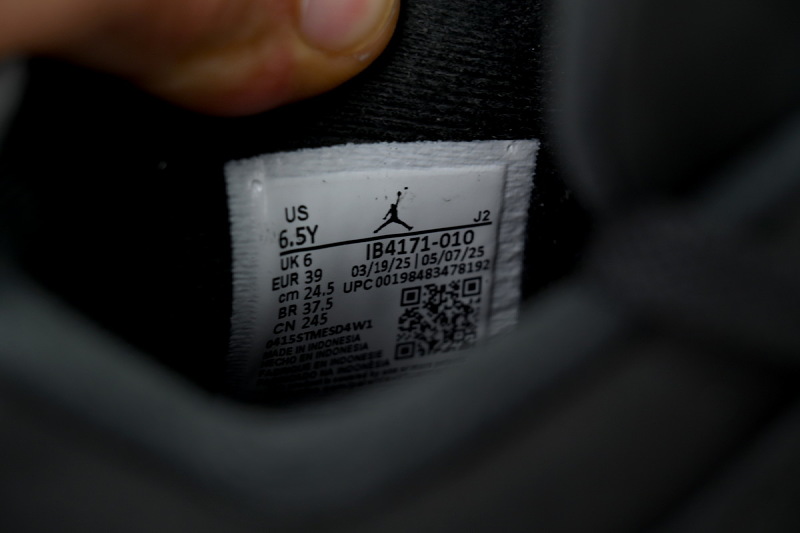 yupoo_338854_477ae05d.jpg 【DA0Y3】新黑猫 Y3版本乔丹4代篮球鞋 FV5029-010 Air Jordan 4“Black Cat”