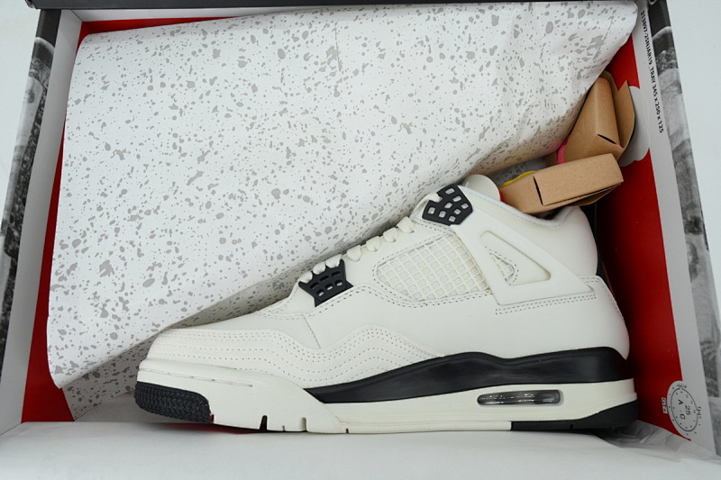 yupoo_339385_fdf105f5.jpg 【CA0XH】白黑红 头层皮乔丹4代篮球鞋 IM4002-100 Air Jordan 4 Retro White Black And Red