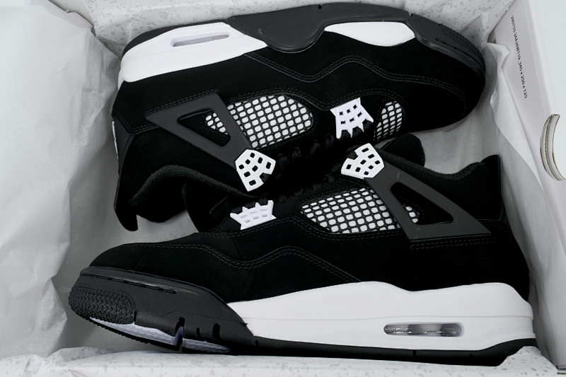 【CA5KZ】-45黑白雷公  KZ版乔丹4代篮球鞋  FQ8138-001 Air Jordan 4 Retro “White Thunder”