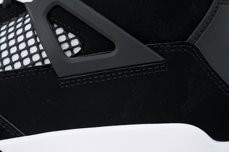 【CA5KZ】-45黑白雷公  KZ版乔丹4代篮球鞋  FQ8138-001 Air Jordan 4 Retro “White Thunder”