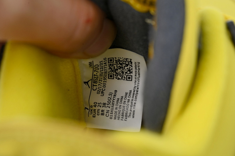 【BA1KZ】-17黑黄电母 KZ版乔丹4代篮球鞋  CT8527-700 Air Jordan 4 Retro LS Lightning