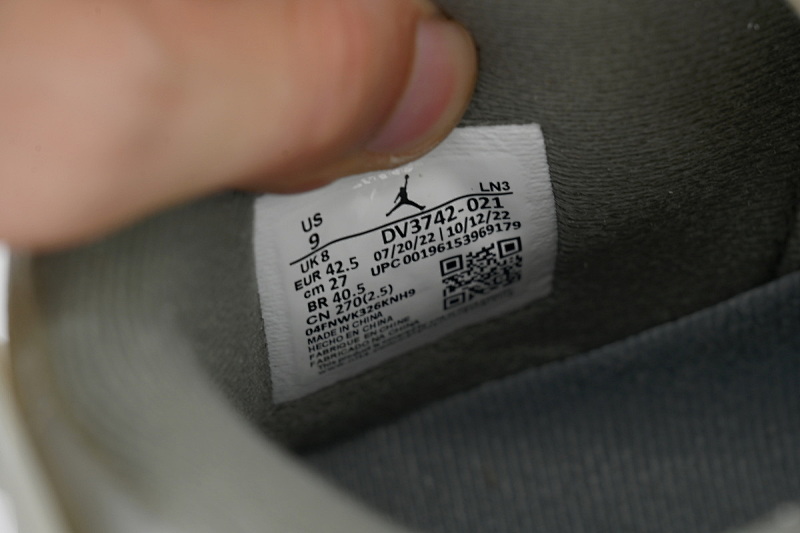 【CA0XH】灰兔子 头层皮乔丹4代篮球鞋  DV3742-021 Air Jordan 4 SE “Craft”