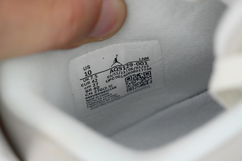 【CA0XH】液态银 头层皮乔丹4代篮球鞋 AQ9129-001 Air Jordan 4 WMNS “Frozen Moments”