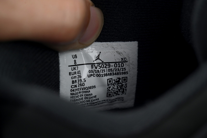 yupoo_342384_848ce6b1.jpg 【CA2XH】复刻黑猫 头层皮乔丹4代篮球鞋 FV5029-010 Air Jordan 4“Black Cat”