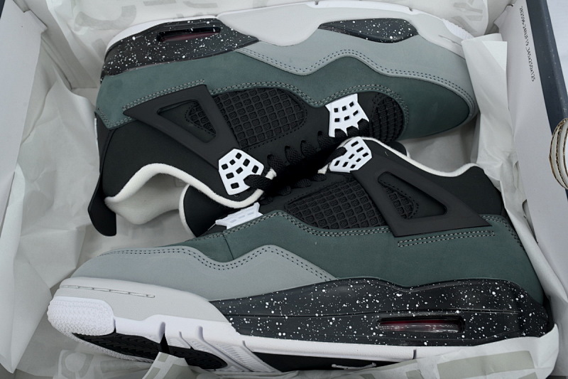 【BA7PB】新恐惧  乔丹4代篮球鞋  FQ8138-002 Air Jordan 4 “Fear”