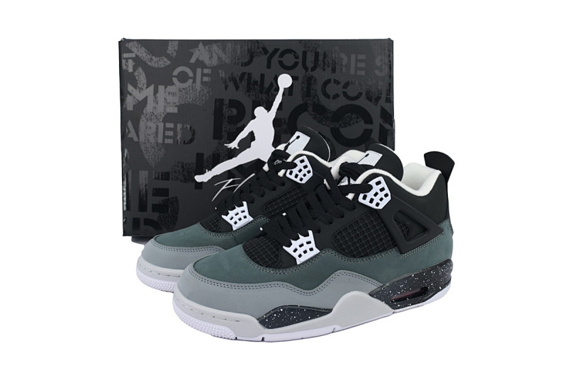 【BA7PB】新恐惧  乔丹4代篮球鞋  FQ8138-002 Air Jordan 4 “Fear”
