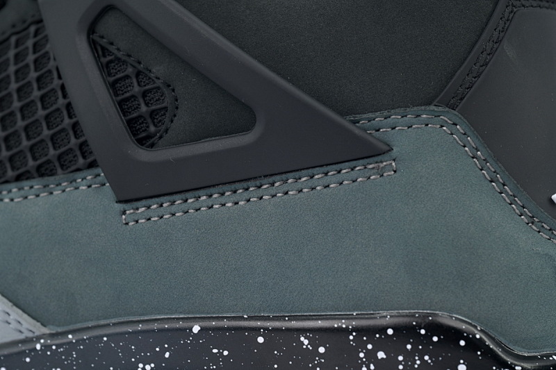 【BA7PB】新恐惧  乔丹4代篮球鞋  FQ8138-002 Air Jordan 4 “Fear”