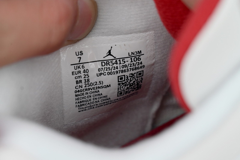 yupoo_342749_78fa701e.jpg 【CA0XH】白红SB 头层皮乔丹4代篮球鞋 DR5415-106 Nike SB x Air Jordan 4 Retro SP 'Varsity Red'